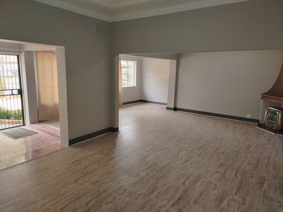 To Let 3 Bedroom Property for Rent in Selection Park Gauteng