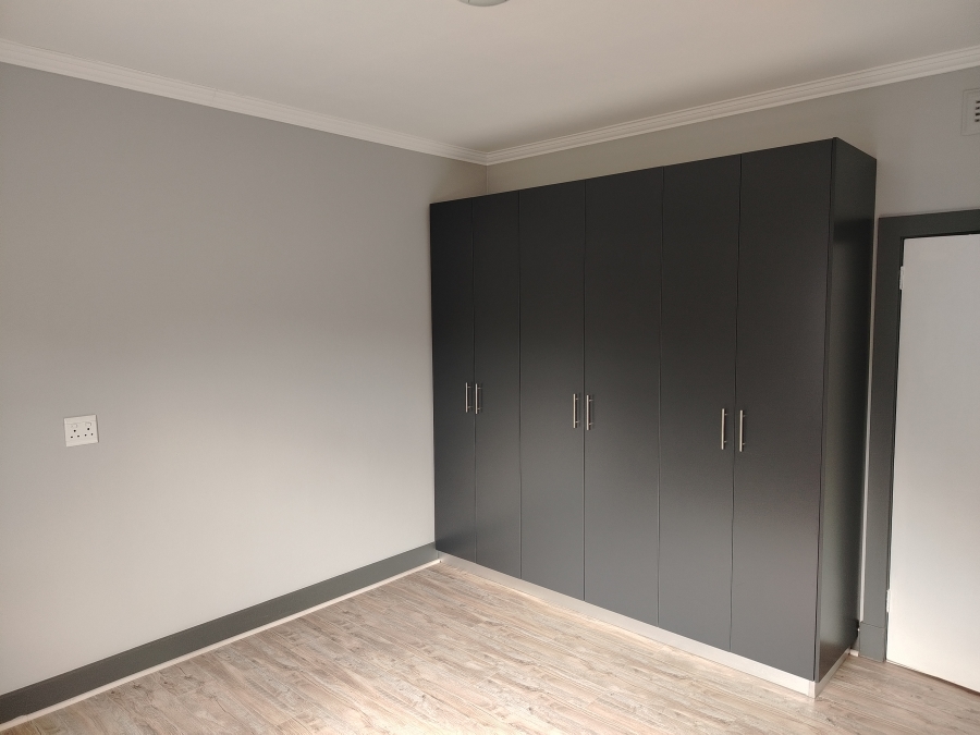To Let 3 Bedroom Property for Rent in Selection Park Gauteng