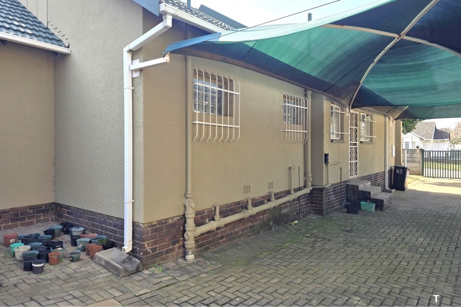 3 Bedroom Property for Sale in Klippoortje Gauteng