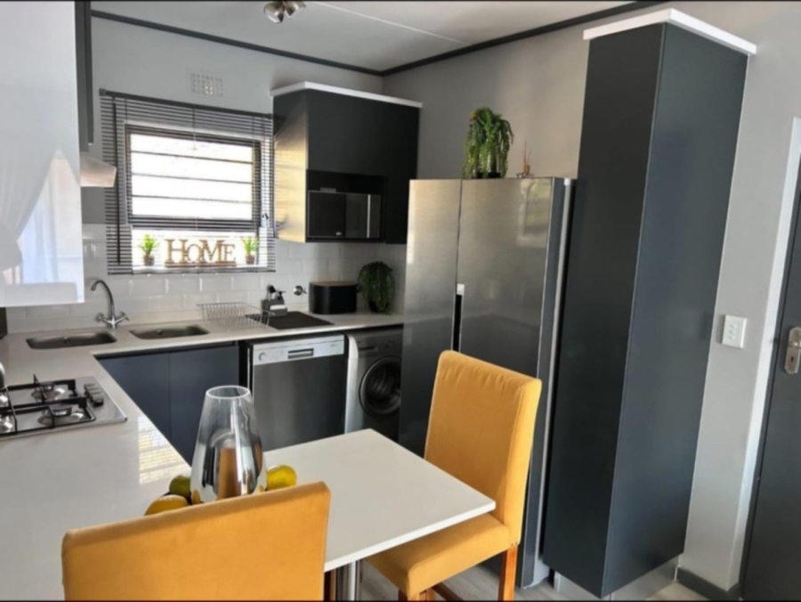 To Let 2 Bedroom Property for Rent in Montana Gauteng
