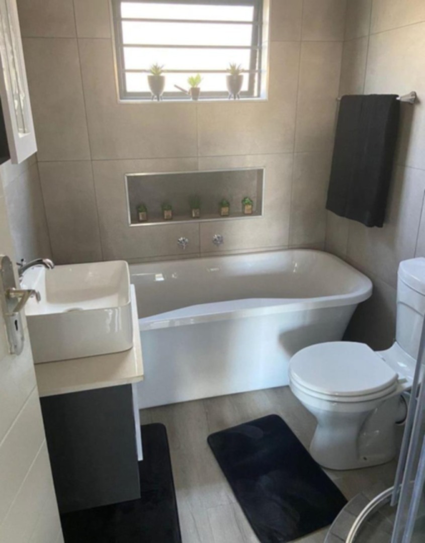 To Let 2 Bedroom Property for Rent in Montana Gauteng