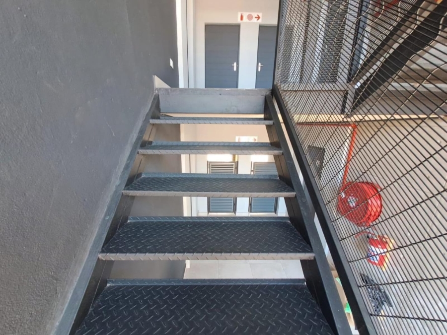 To Let 2 Bedroom Property for Rent in Montana Gauteng