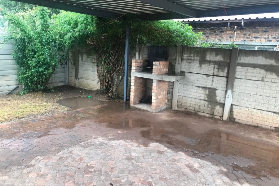 3 Bedroom Property for Sale in Impala Park Gauteng