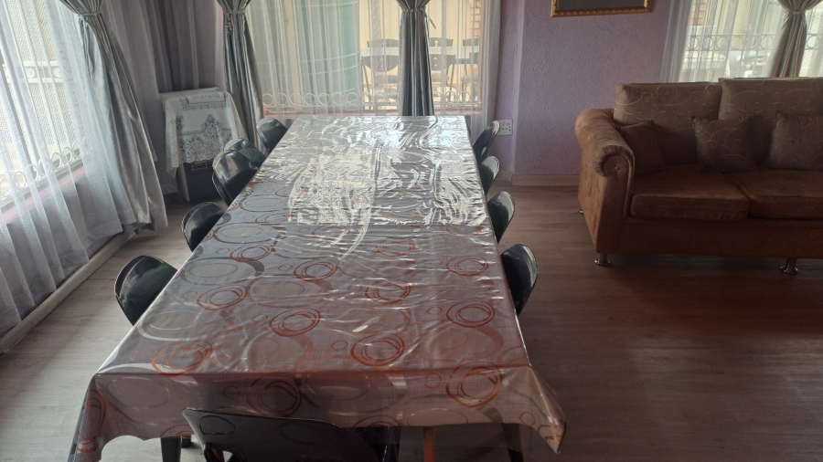 9 Bedroom Property for Sale in Laudium Gauteng
