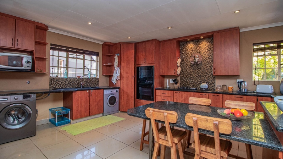 3 Bedroom Property for Sale in Country View Gauteng