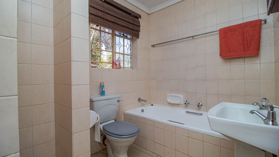 3 Bedroom Property for Sale in Country View Gauteng