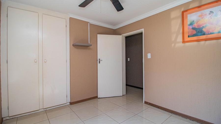 3 Bedroom Property for Sale in Country View Gauteng