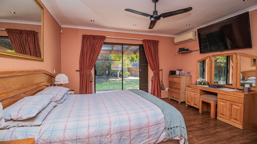3 Bedroom Property for Sale in Country View Gauteng