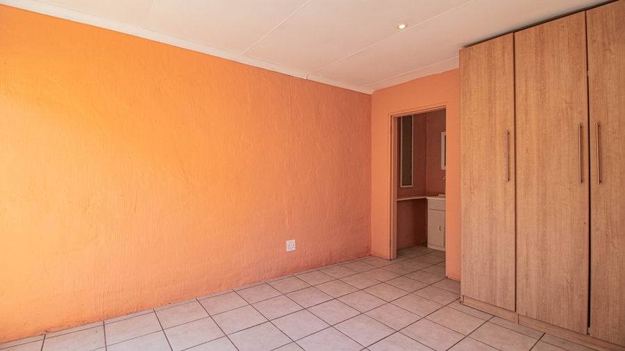 3 Bedroom Property for Sale in Country View Gauteng