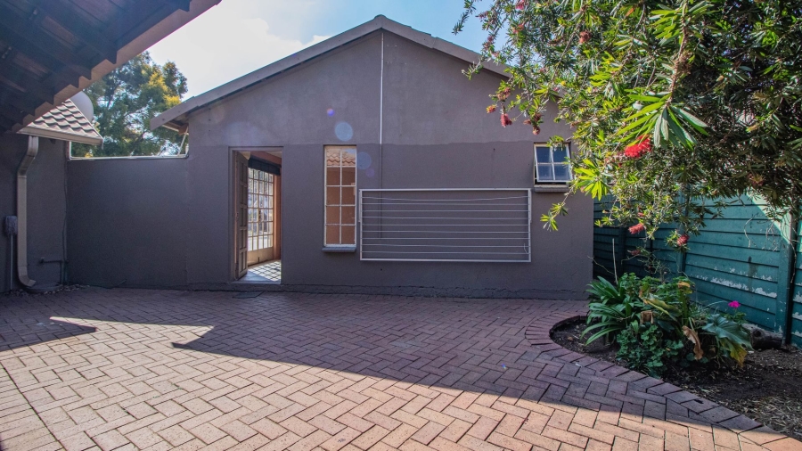 3 Bedroom Property for Sale in Country View Gauteng