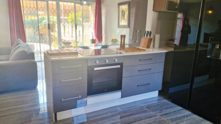 2 Bedroom Property for Sale in Lyndhurst Gauteng