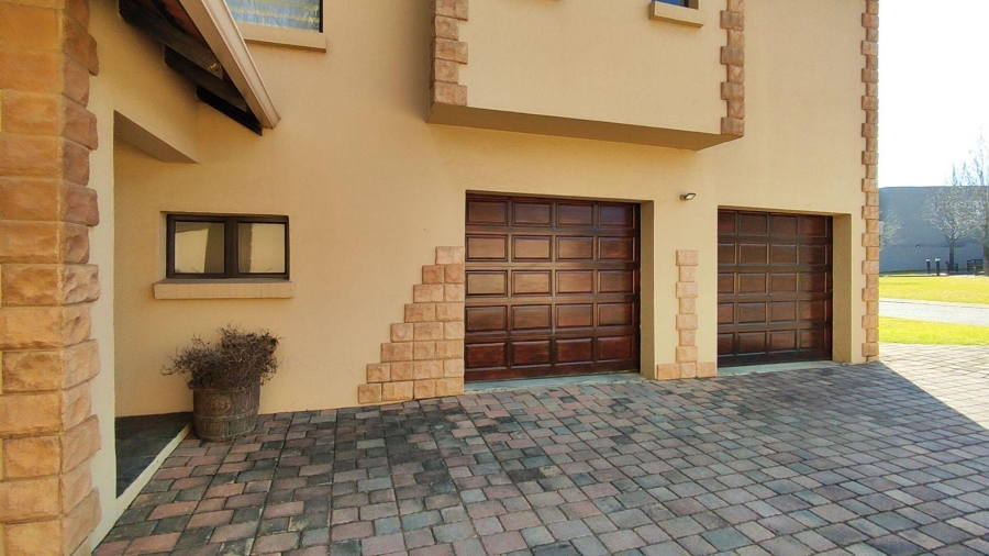 3 Bedroom Property for Sale in Glen Erasmia Gauteng