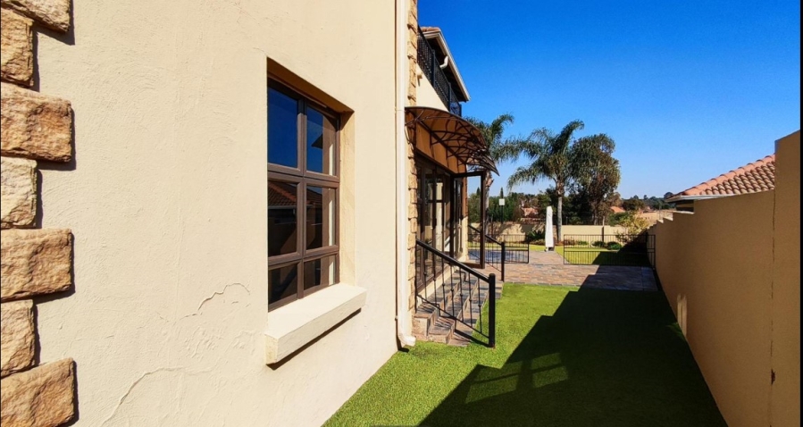 3 Bedroom Property for Sale in Glen Erasmia Gauteng
