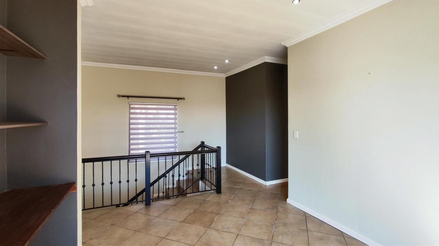 3 Bedroom Property for Sale in Glen Erasmia Gauteng