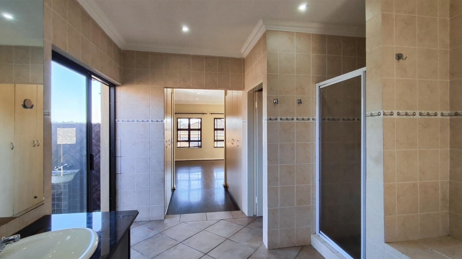 3 Bedroom Property for Sale in Glen Erasmia Gauteng