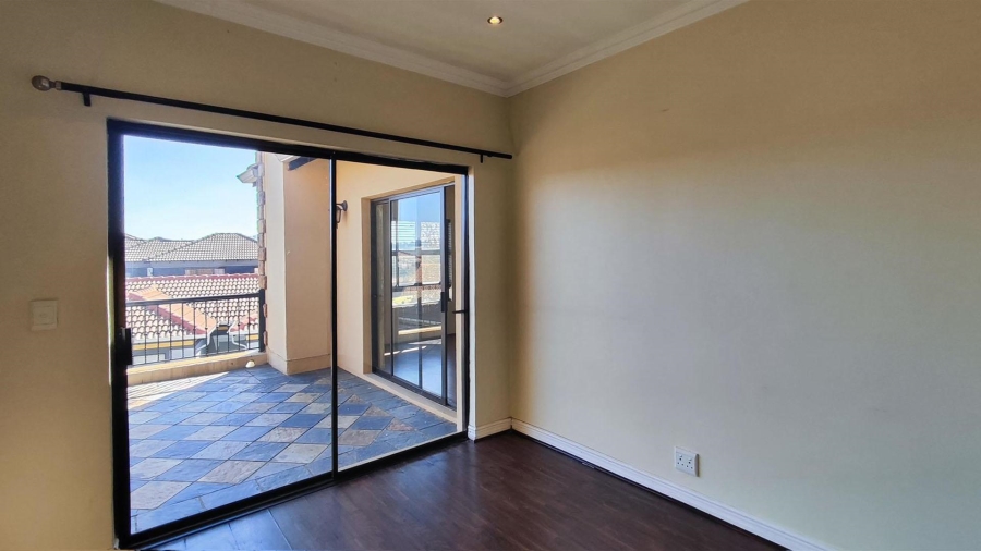 3 Bedroom Property for Sale in Glen Erasmia Gauteng