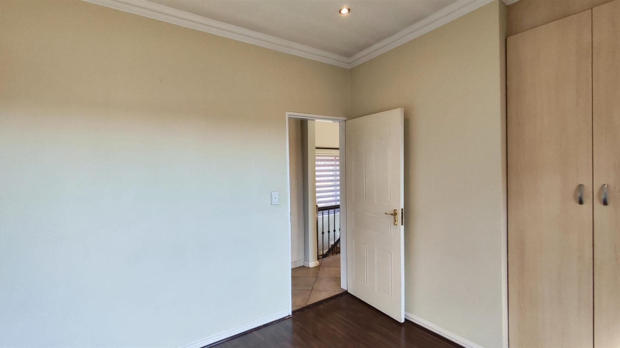 3 Bedroom Property for Sale in Glen Erasmia Gauteng