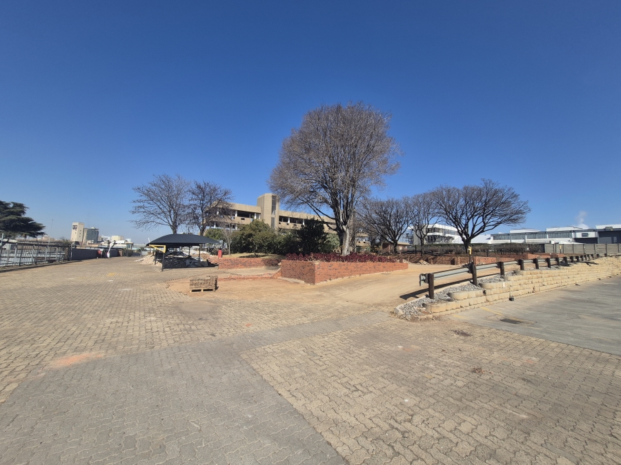 To Let commercial Property for Rent in Isando Gauteng