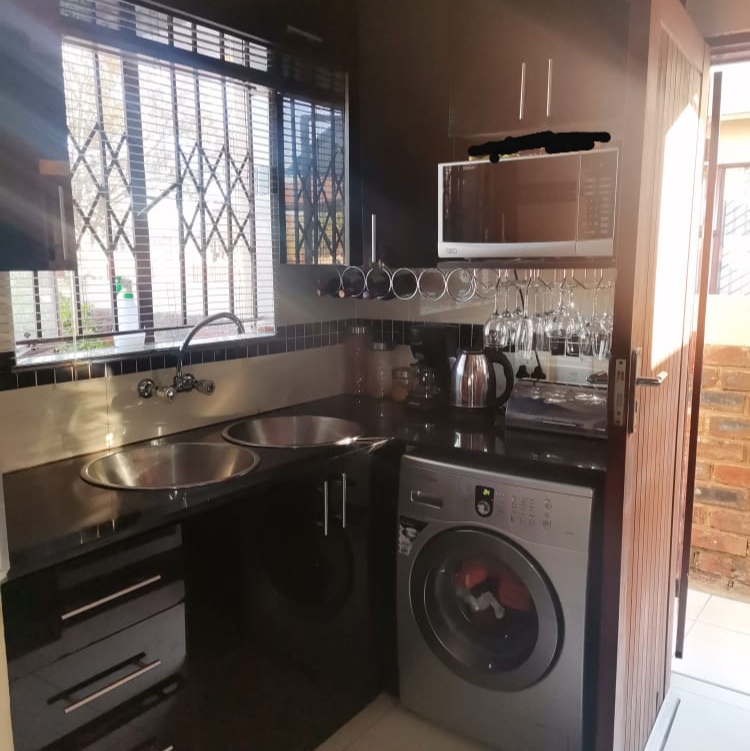 To Let 2 Bedroom Property for Rent in Elandspoort Gauteng