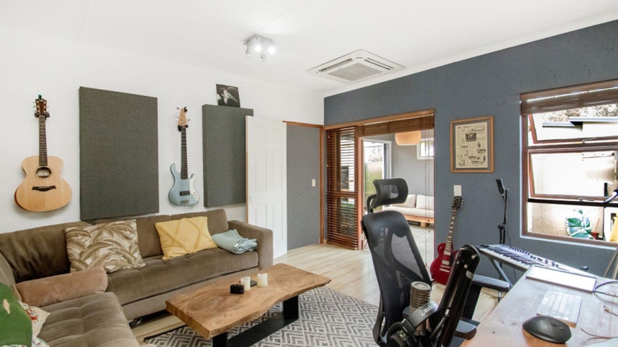 2 Bedroom Property for Sale in Douglasdale Gauteng