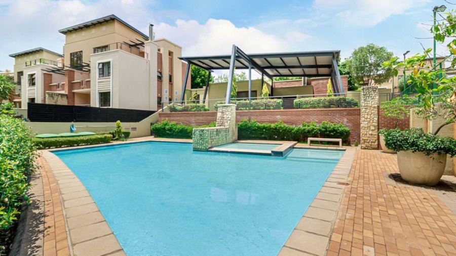 2 Bedroom Property for Sale in Douglasdale Gauteng