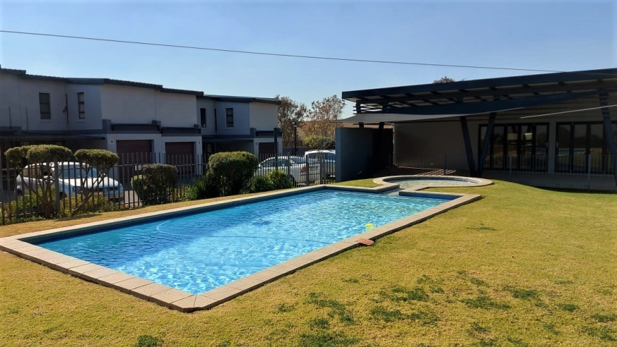 3 Bedroom Property for Sale in Rynfield Gauteng