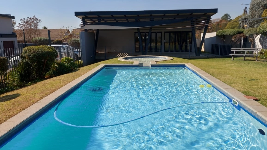 3 Bedroom Property for Sale in Rynfield Gauteng