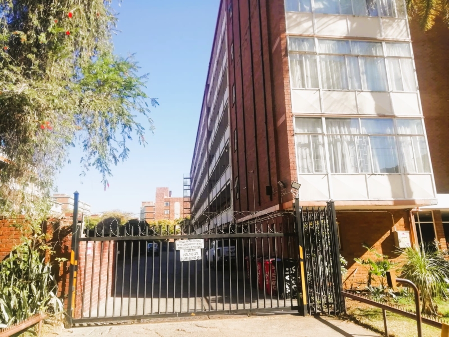 2 Bedroom Property for Sale in Sunnyside Gauteng