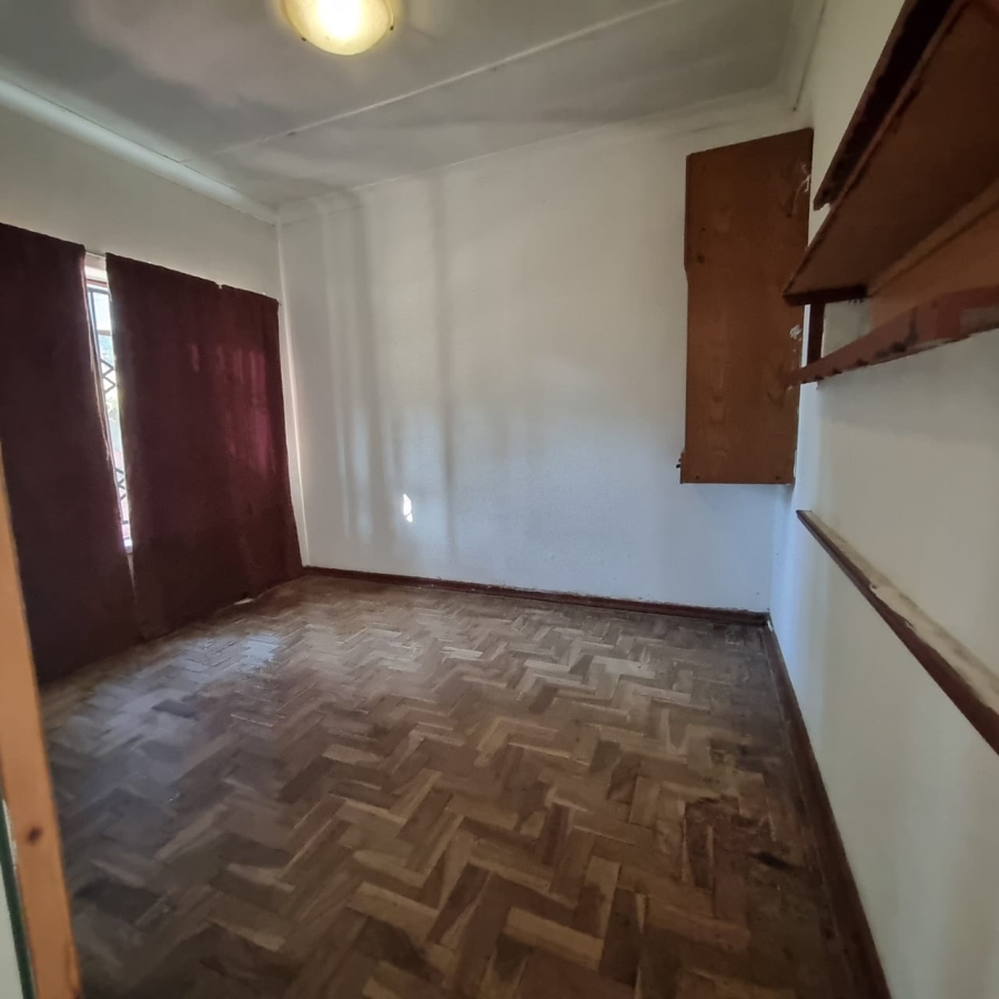 To Let 4 Bedroom Property for Rent in Booysens Gauteng