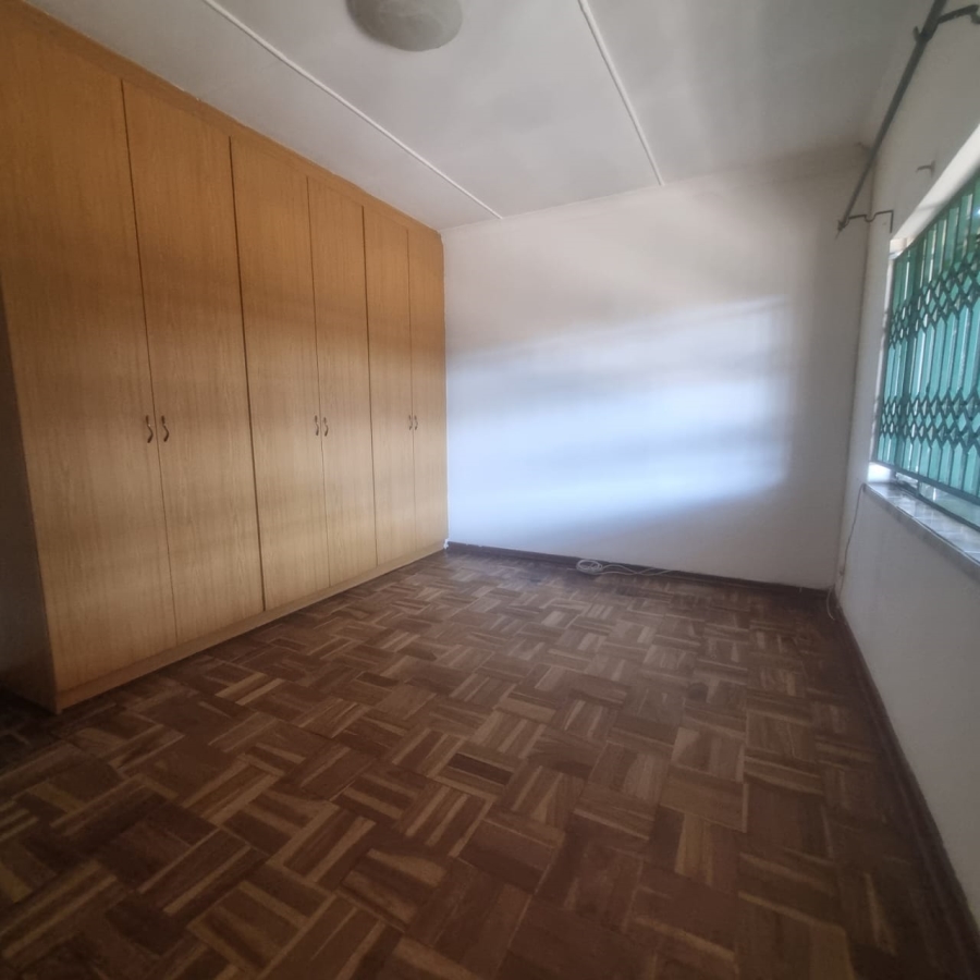 To Let 4 Bedroom Property for Rent in Booysens Gauteng