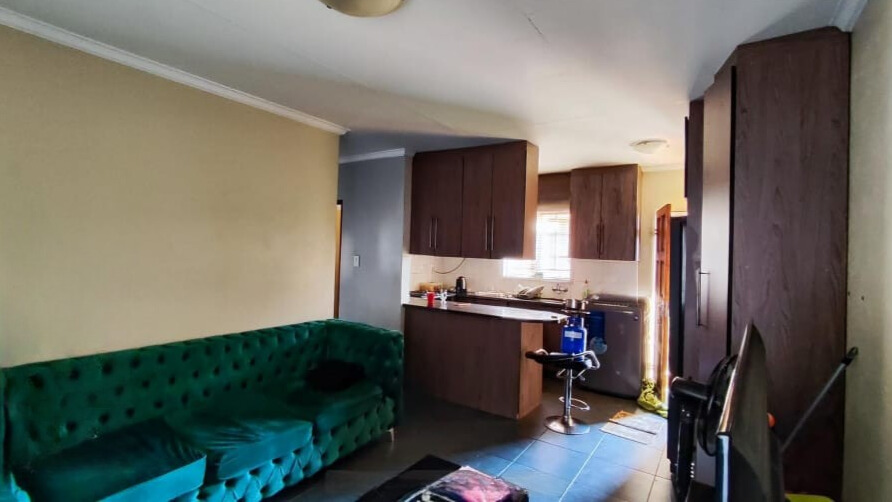 3 Bedroom Property for Sale in Selcourt Gauteng