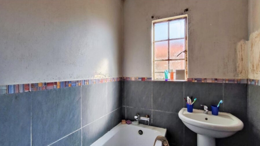 3 Bedroom Property for Sale in Selcourt Gauteng