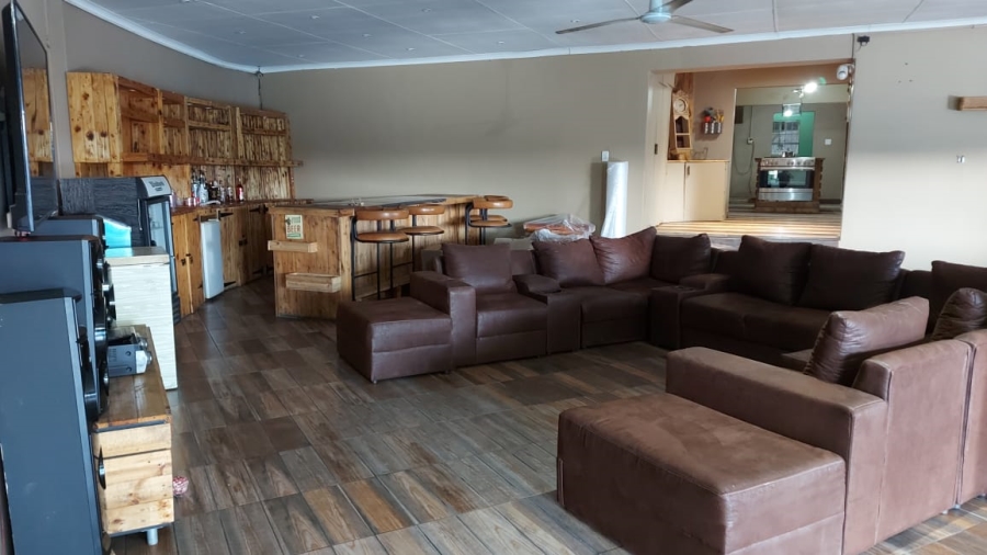 3 Bedroom Property for Sale in Selection Park Gauteng