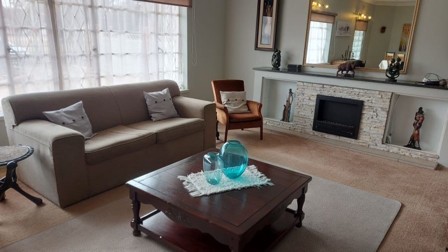 3 Bedroom Property for Sale in Selection Park Gauteng