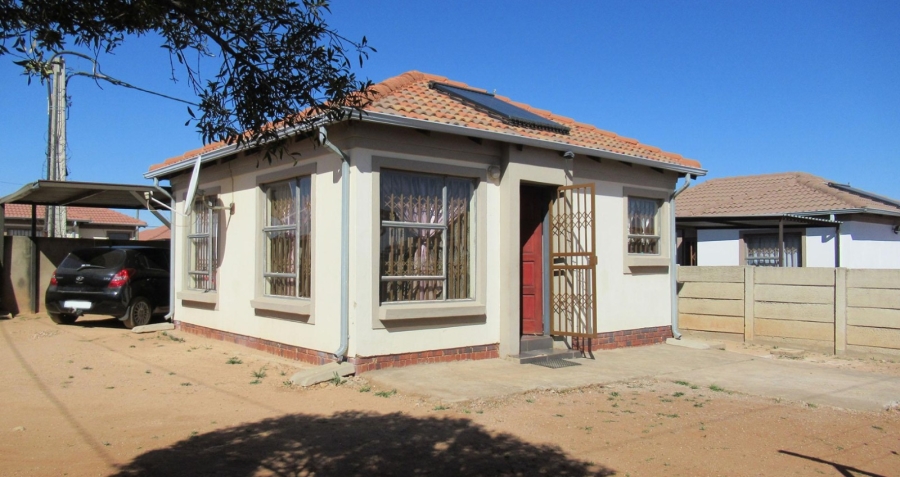 2 Bedroom Property for Sale in Witpoortjie Gauteng