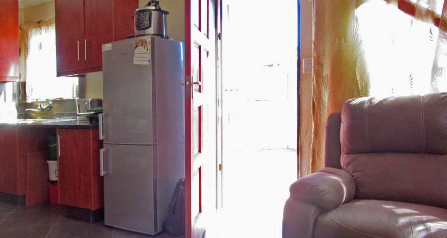 2 Bedroom Property for Sale in Witpoortjie Gauteng