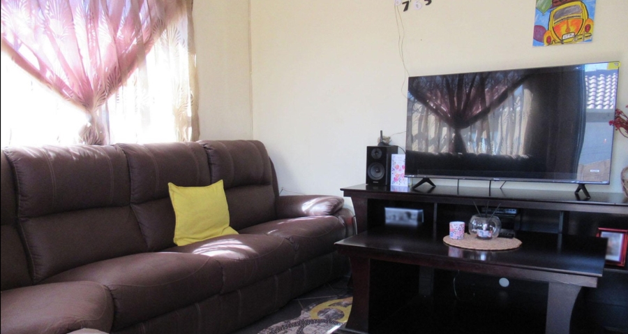 2 Bedroom Property for Sale in Witpoortjie Gauteng