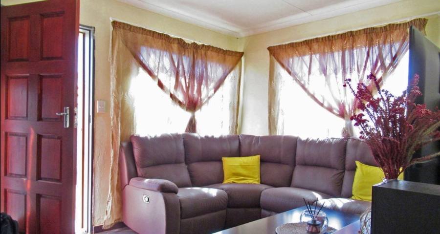 2 Bedroom Property for Sale in Witpoortjie Gauteng