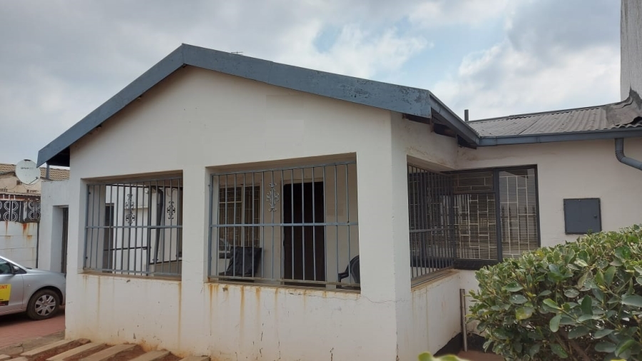 3 Bedroom Property for Sale in Actonville Gauteng