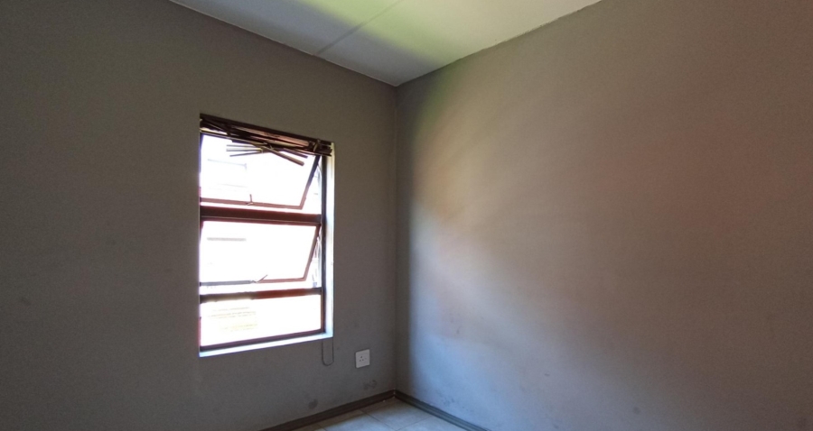 3 Bedroom Property for Sale in Witpoortjie Gauteng