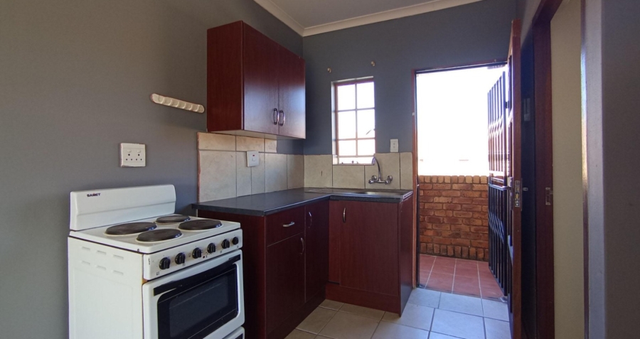 1 Bedroom Property for Sale in Lotus Gardens Gauteng