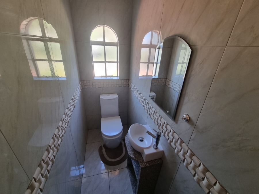 To Let 3 Bedroom Property for Rent in La Como Lifestyle Estate Gauteng
