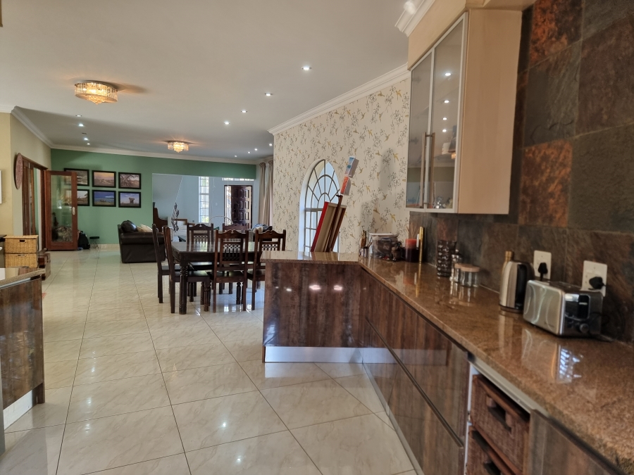 To Let 3 Bedroom Property for Rent in La Como Lifestyle Estate Gauteng