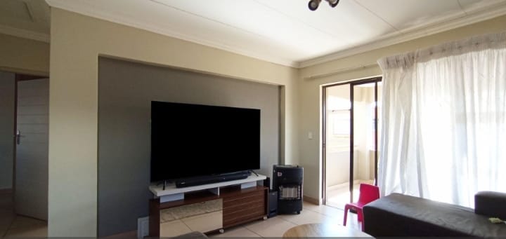2 Bedroom Property for Sale in Andeon Gauteng