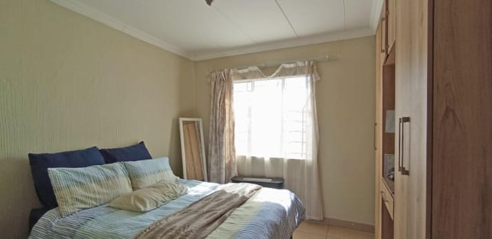 2 Bedroom Property for Sale in Andeon Gauteng