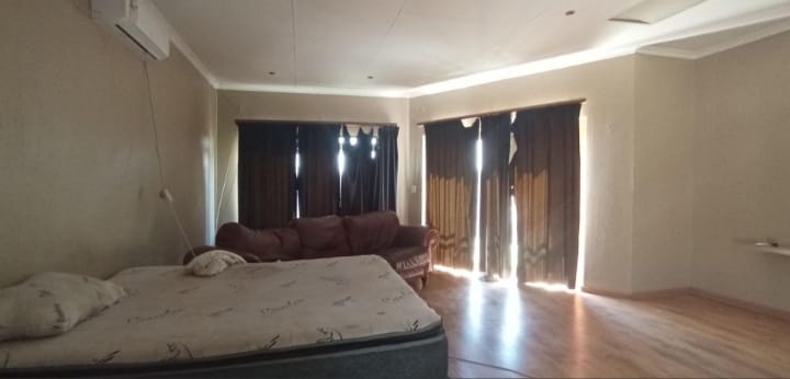 3 Bedroom Property for Sale in Pretoria Gardens Gauteng