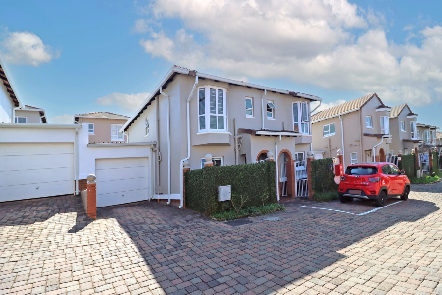 2 Bedroom Property for Sale in Bryanston Gauteng