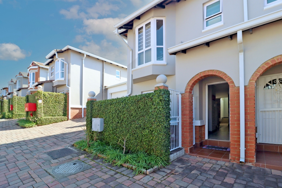 2 Bedroom Property for Sale in Bryanston Gauteng