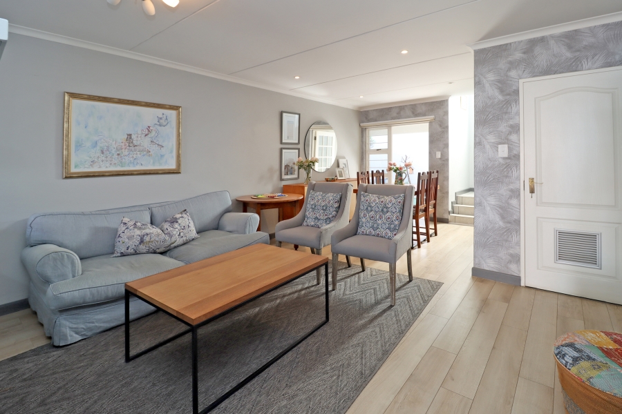 2 Bedroom Property for Sale in Bryanston Gauteng