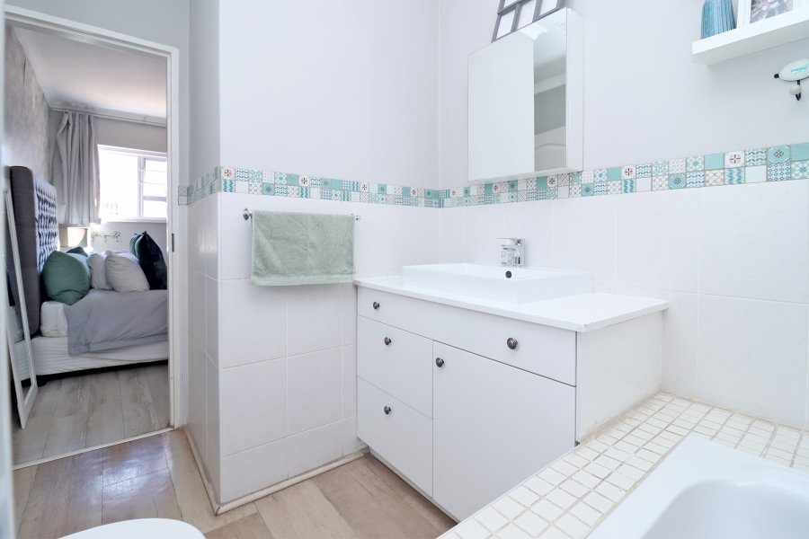 2 Bedroom Property for Sale in Bryanston Gauteng